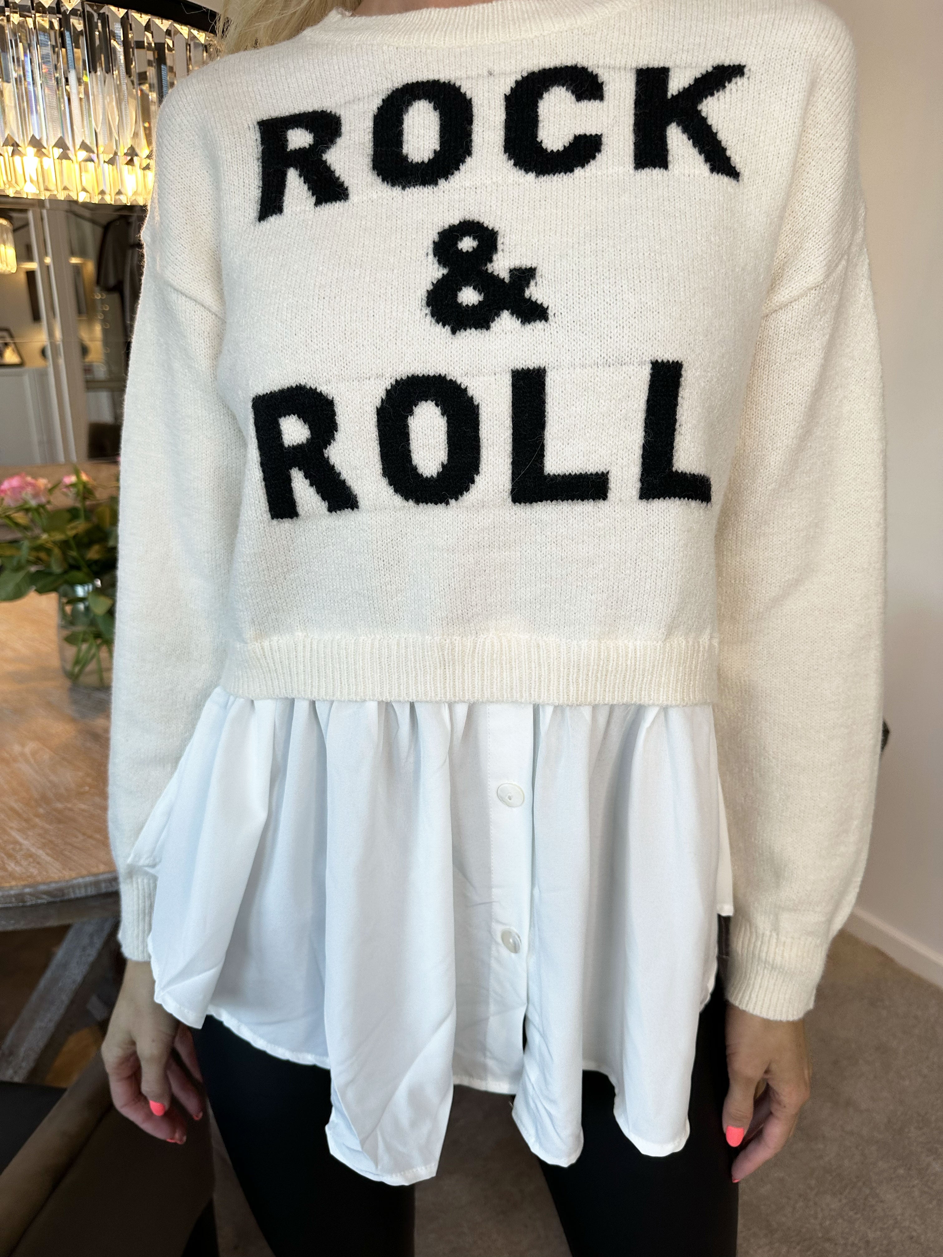 Rock N Roll - Strikbluse med sødt skjorte skød